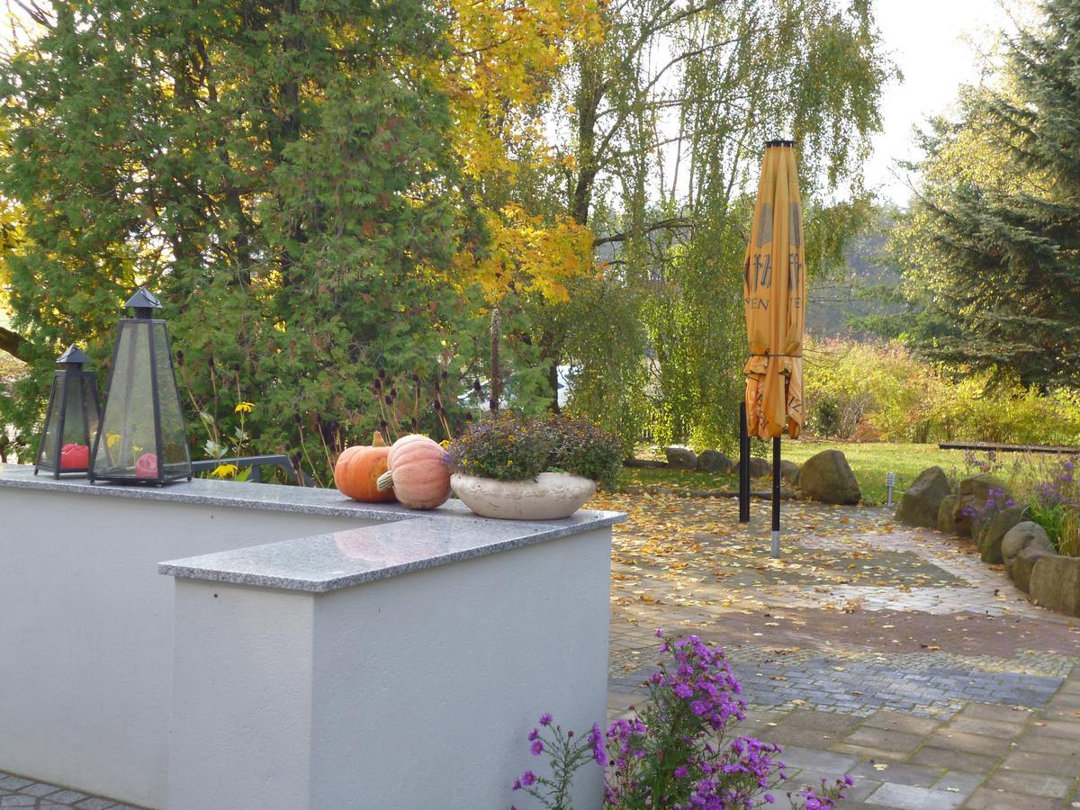 Hotel Zum Birkenhof Stechlin Bagian luar foto