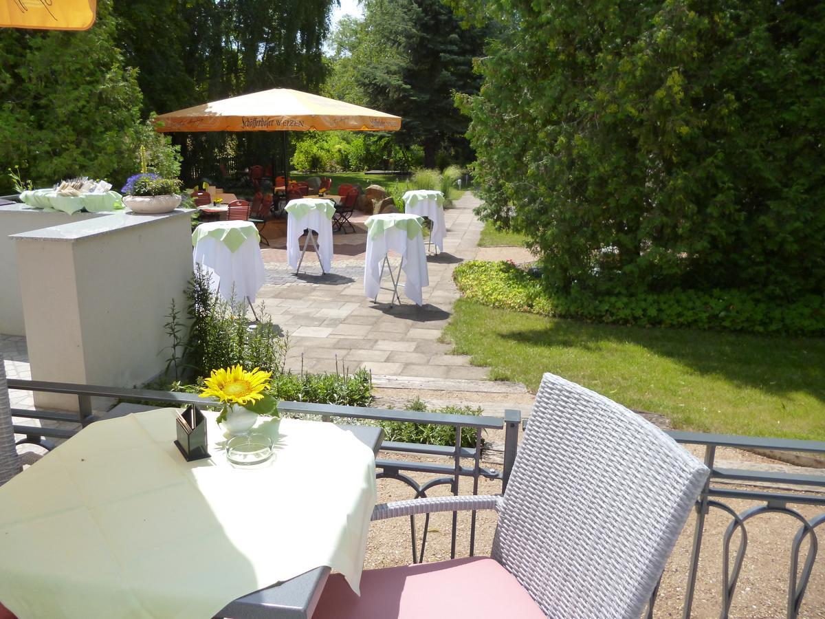 Hotel Zum Birkenhof Stechlin Bagian luar foto